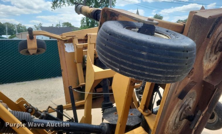 image for item DR4892 Woods batwing finish mower