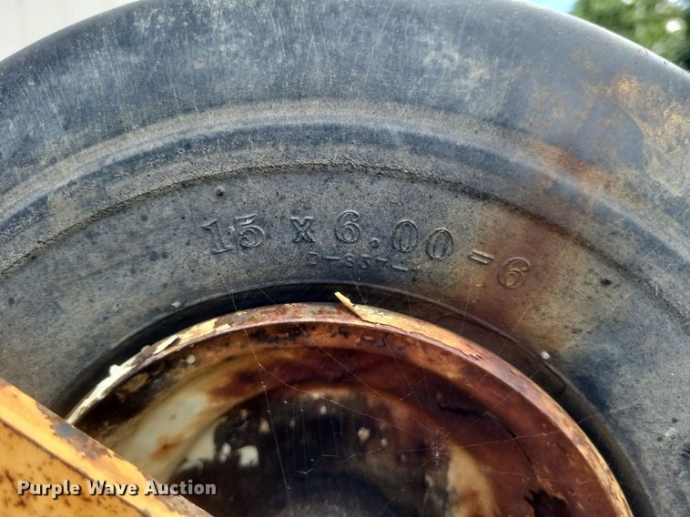 image for item DR4892 Woods batwing finish mower