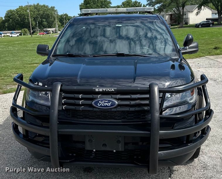 image for item DS4213 2019 Ford Explorer Police Interceptor  SUV