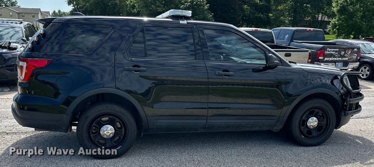 image for item DS4213 2019 Ford Explorer Police Interceptor  SUV