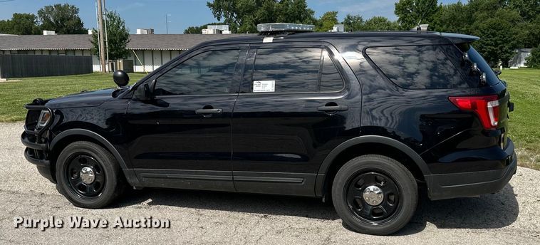 image for item DS4213 2019 Ford Explorer Police Interceptor  SUV