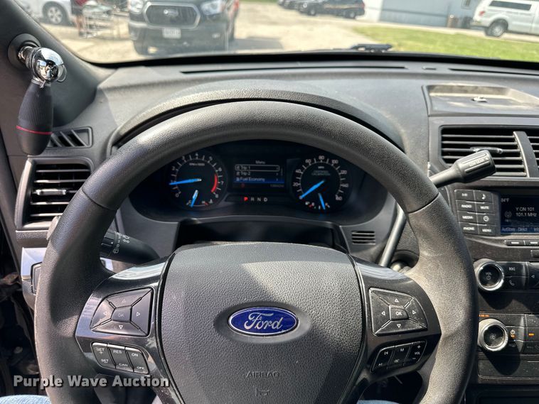 image for item DS4213 2019 Ford Explorer Police Interceptor  SUV