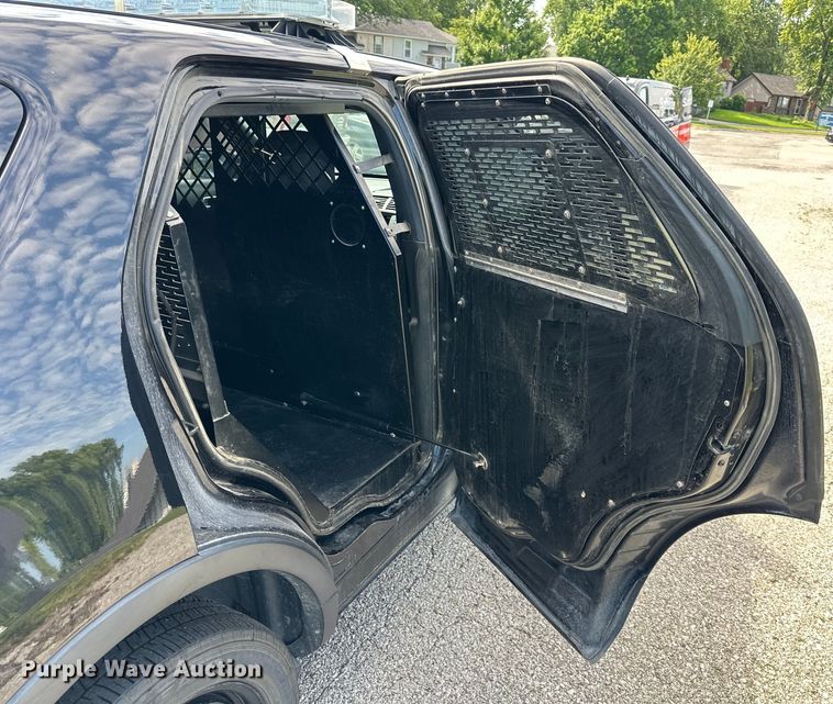 image for item DS4213 2019 Ford Explorer Police Interceptor  SUV