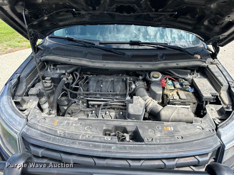 image for item DS4213 2019 Ford Explorer Police Interceptor  SUV