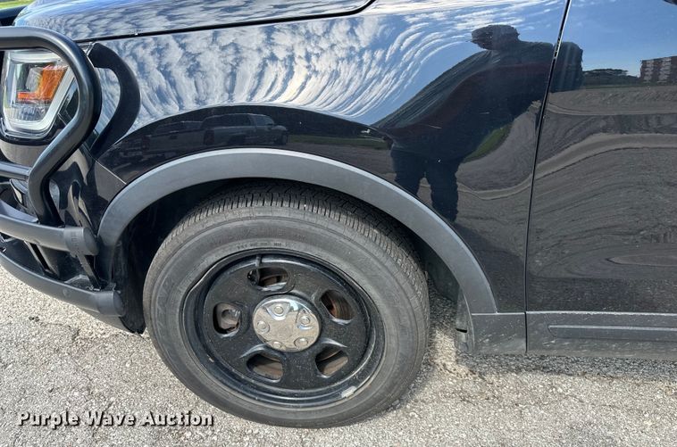 image for item DS4213 2019 Ford Explorer Police Interceptor  SUV