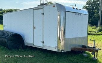 image for item DX0750 1997 Braco enclosed cargo trailer
