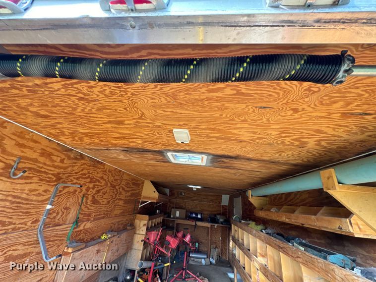 image for item DX0750 1997 Braco enclosed cargo trailer