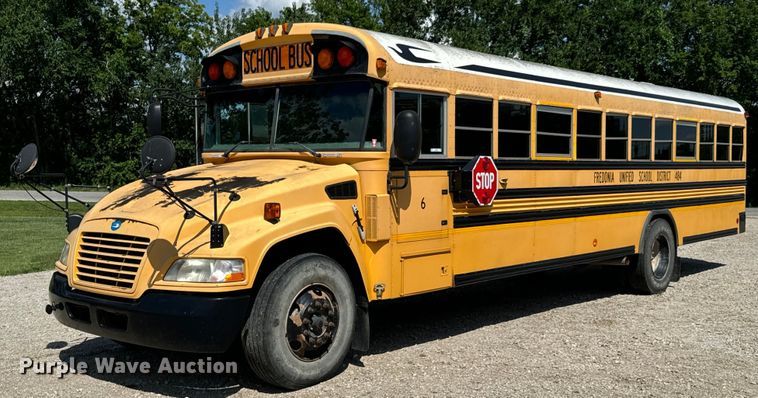 image for item DX0903 2009 Bluebird Vision school bus