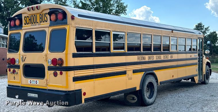 image for item DX0903 2009 Bluebird Vision school bus
