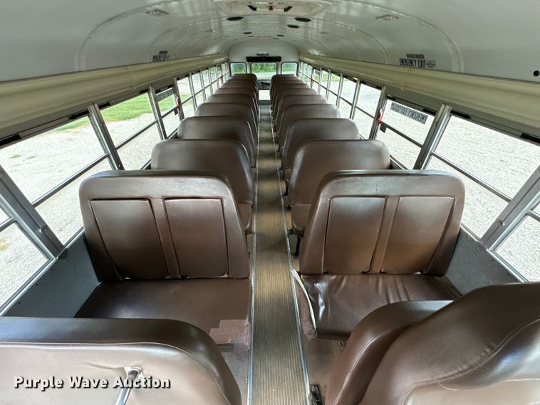 image for item DX0903 2009 Bluebird Vision school bus