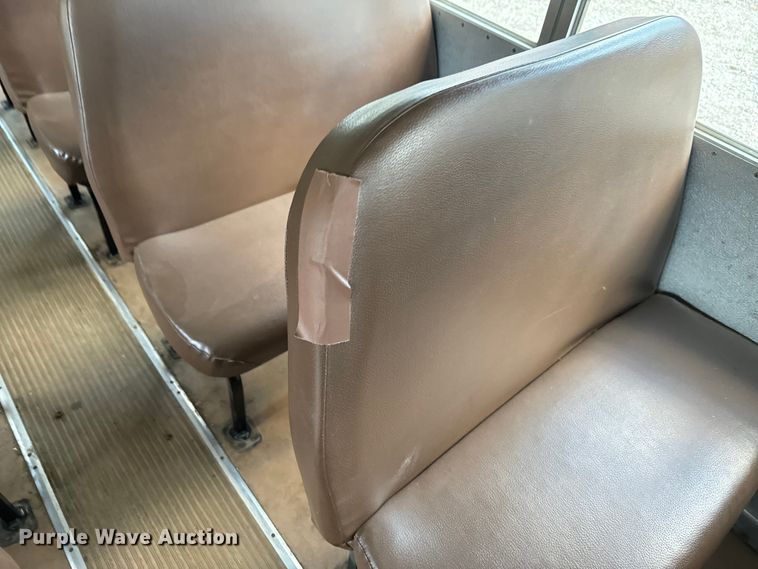 image for item DX0903 2009 Bluebird Vision school bus