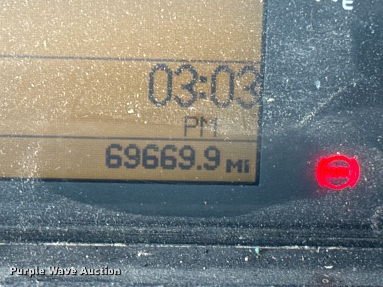 image for item DX0903 2009 Bluebird Vision school bus