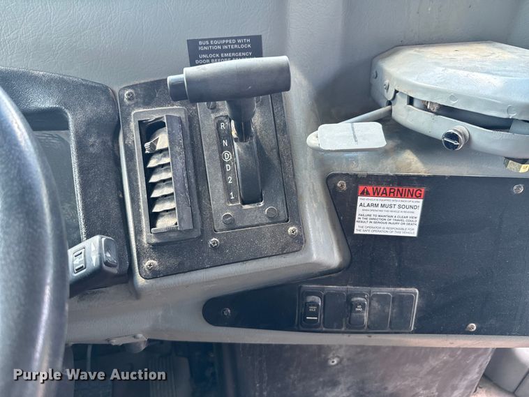 image for item DX0903 2009 Bluebird Vision school bus