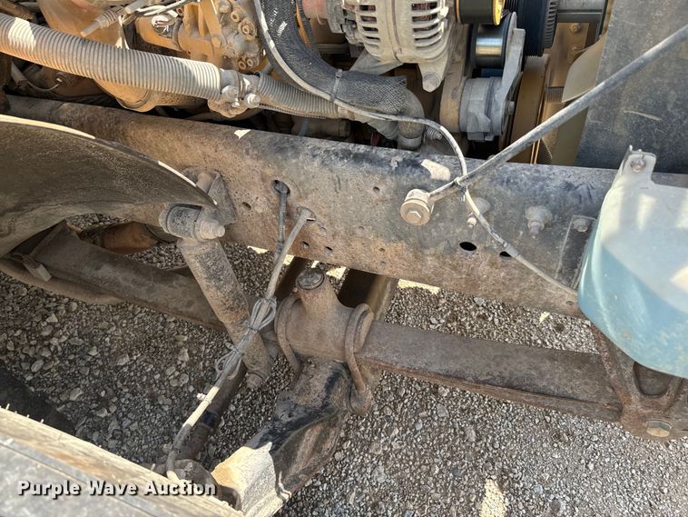 image for item DX0903 2009 Bluebird Vision school bus