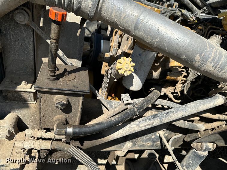 image for item DX0903 2009 Bluebird Vision school bus