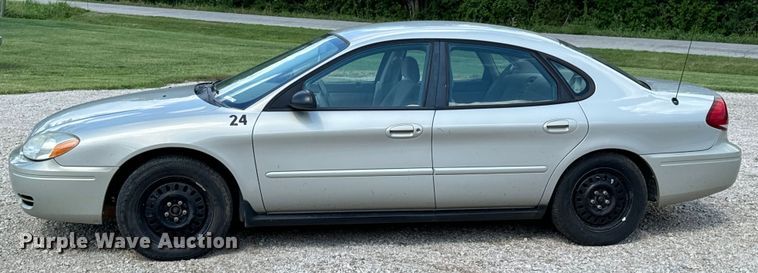 image for item DX0905 2006 Ford Taurus 