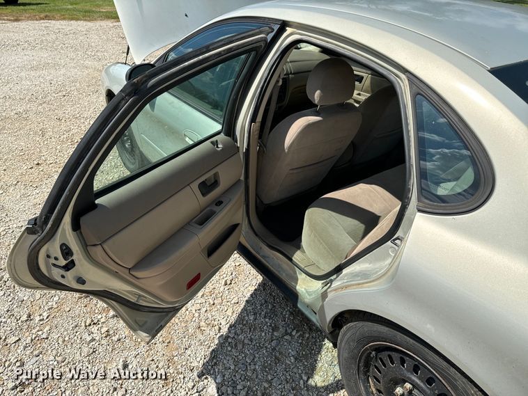 image for item DX0905 2006 Ford Taurus 