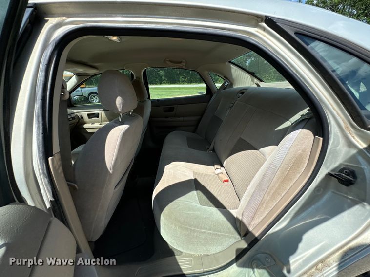 image for item DX0905 2006 Ford Taurus 