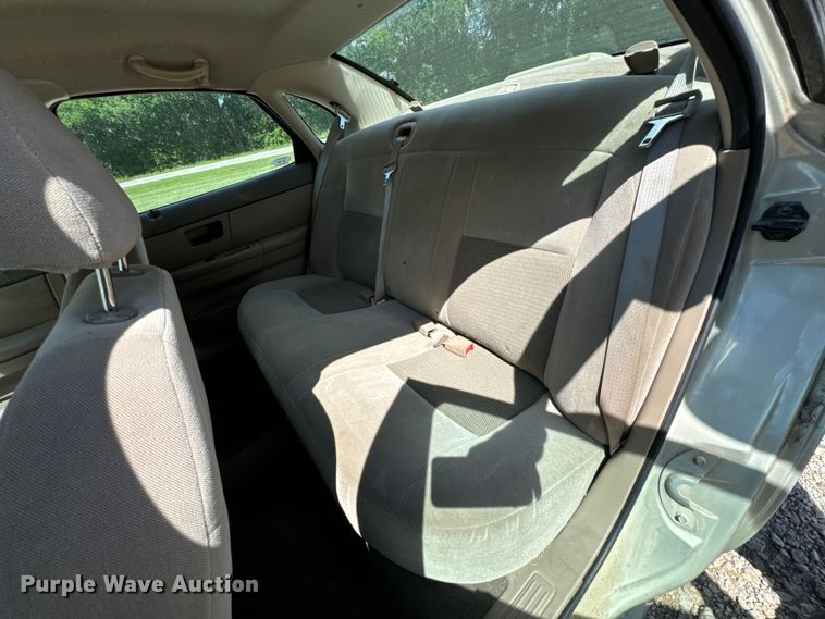 image for item DX0905 2006 Ford Taurus 