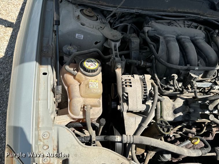 image for item DX0905 2006 Ford Taurus 