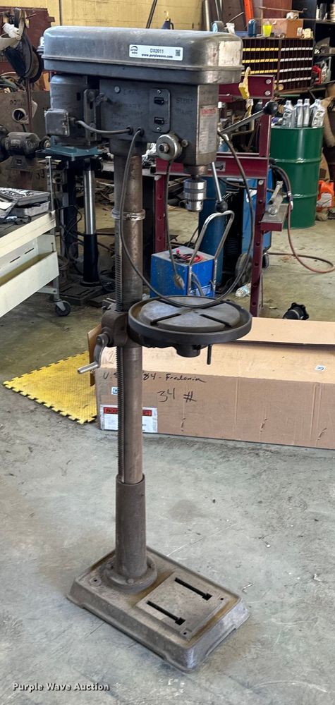 image for item DX0911 1984 United 610 drill press