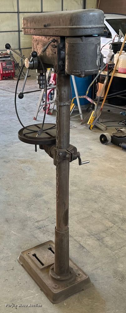 image for item DX0911 1984 United 610 drill press