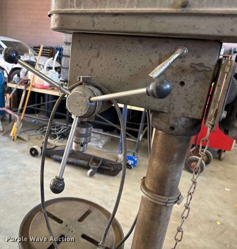 image for item DX0911 1984 United 610 drill press