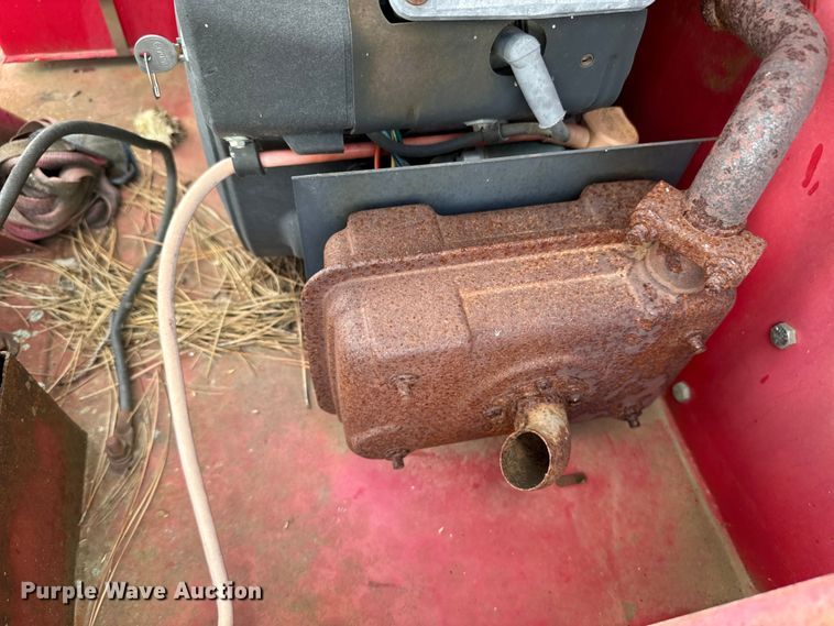 image for item DX0914 Giant Vac leaf vacuum