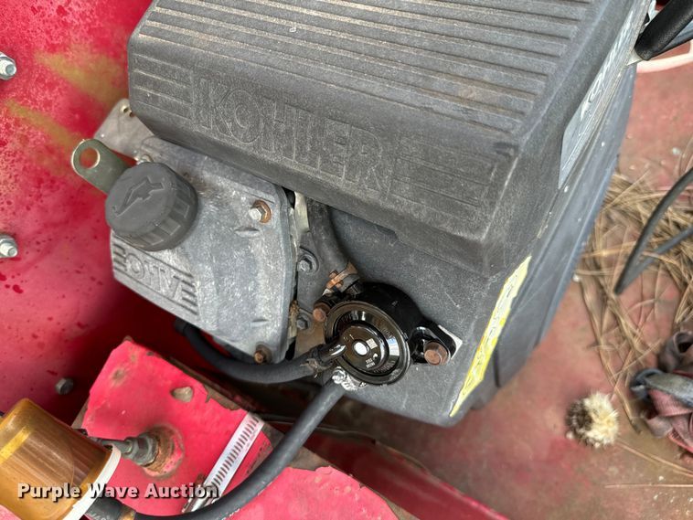 image for item DX0914 Giant Vac leaf vacuum