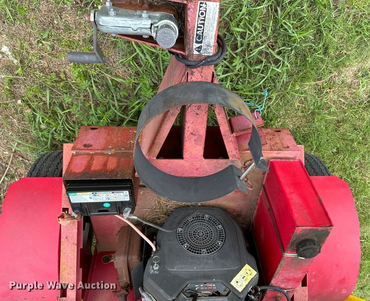 image for item DX0914 Giant Vac leaf vacuum