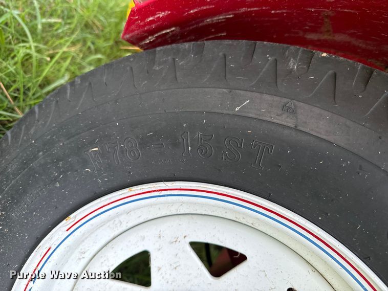 image for item DX0914 Giant Vac leaf vacuum