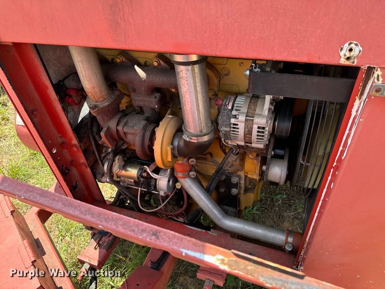 image for item DX0915 2008 Morbark Blizzard wood chipper