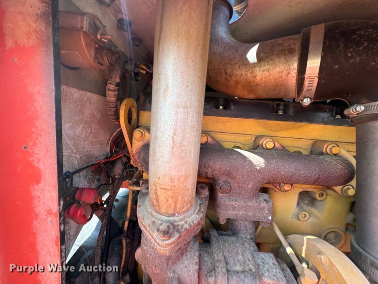 image for item DX0915 2008 Morbark Blizzard wood chipper