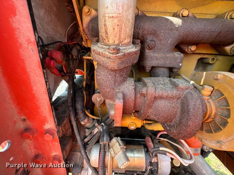 image for item DX0915 2008 Morbark Blizzard wood chipper