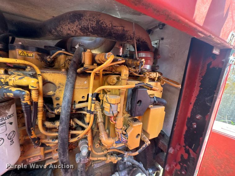 image for item DX0915 2008 Morbark Blizzard wood chipper