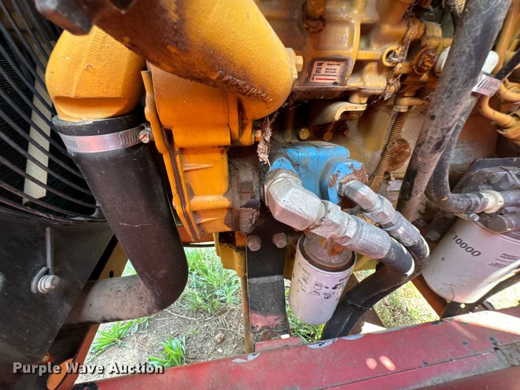 image for item DX0915 2008 Morbark Blizzard wood chipper