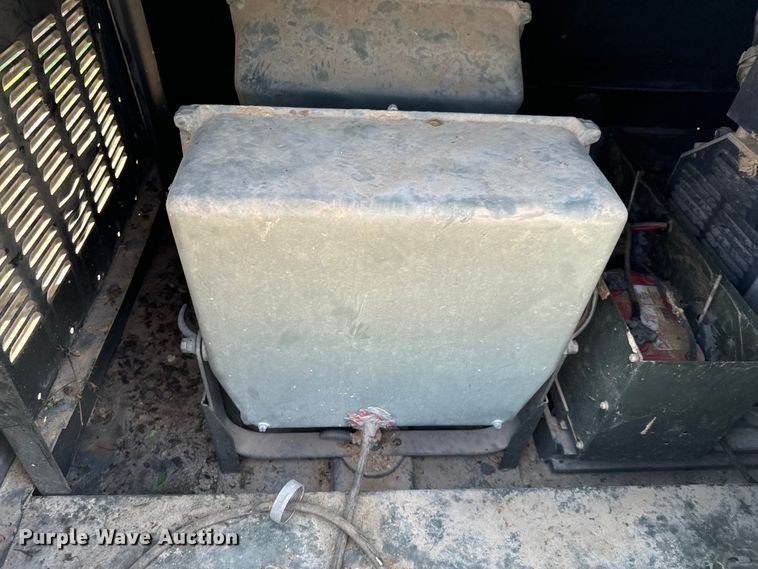 image for item DX0918 Unicor NF2D light plant