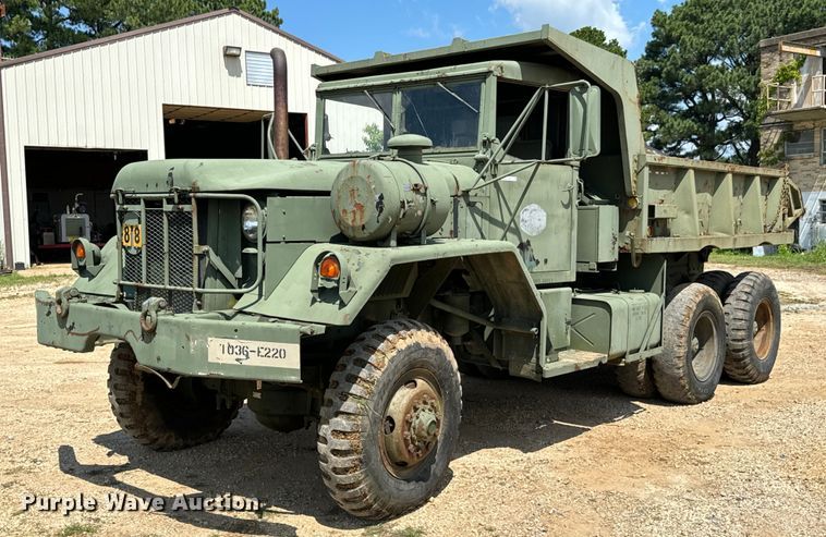 image for item DX0919 1983 AM General M817 dump truck