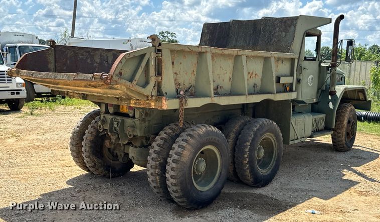 image for item DX0919 1983 AM General M817 dump truck