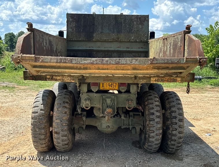 image for item DX0919 1983 AM General M817 dump truck