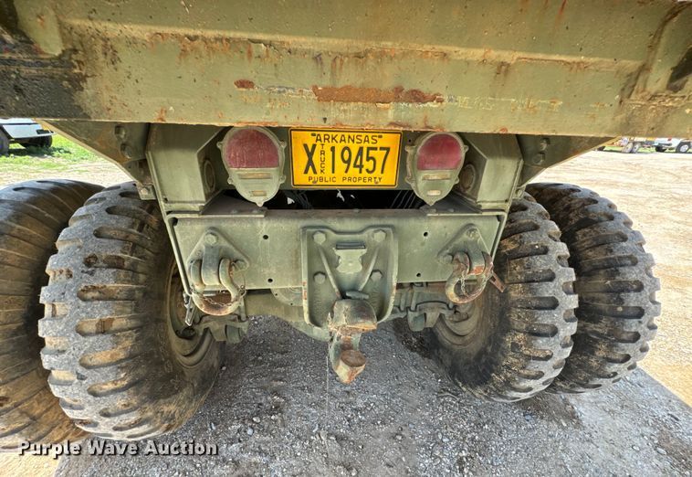 image for item DX0919 1983 AM General M817 dump truck