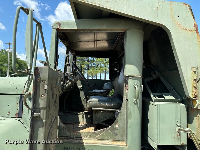 image for item DX0919 1983 AM General M817 dump truck