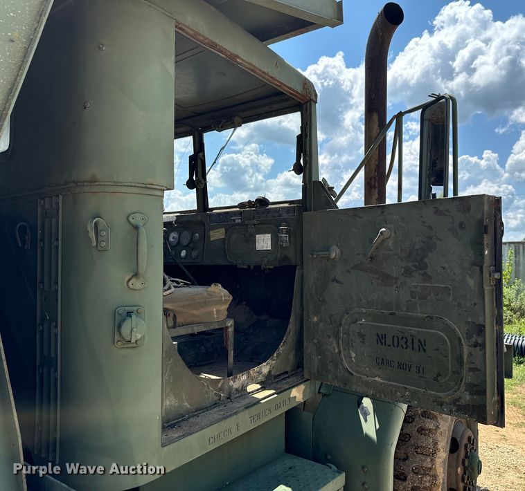 image for item DX0919 1983 AM General M817 dump truck