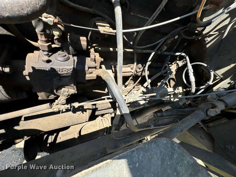 image for item DX0919 1983 AM General M817 dump truck