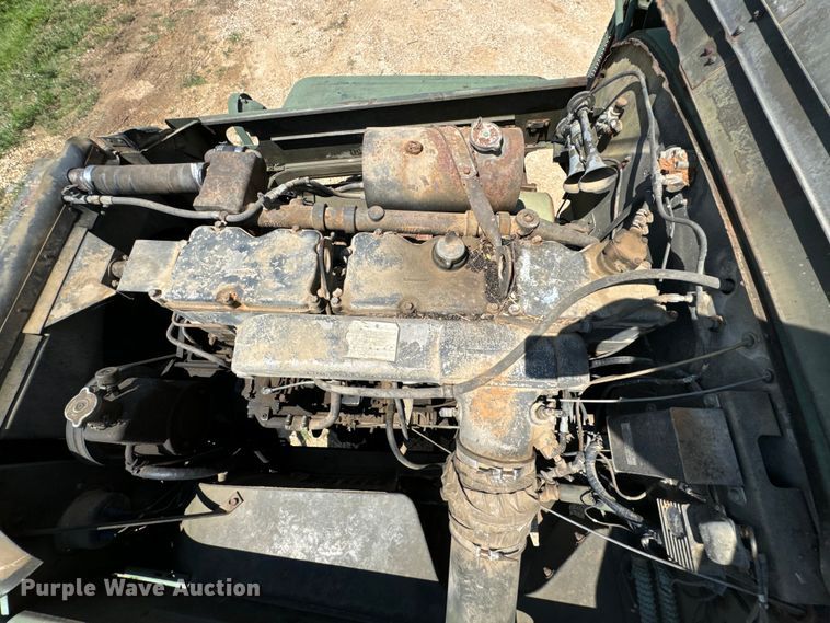 image for item DX0919 1983 AM General M817 dump truck