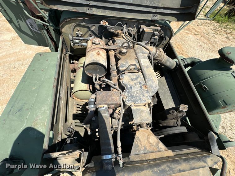 image for item DX0919 1983 AM General M817 dump truck