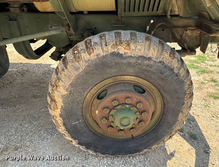 image for item DX0919 1983 AM General M817 dump truck