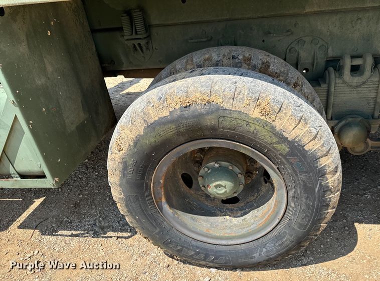 image for item DX0919 1983 AM General M817 dump truck