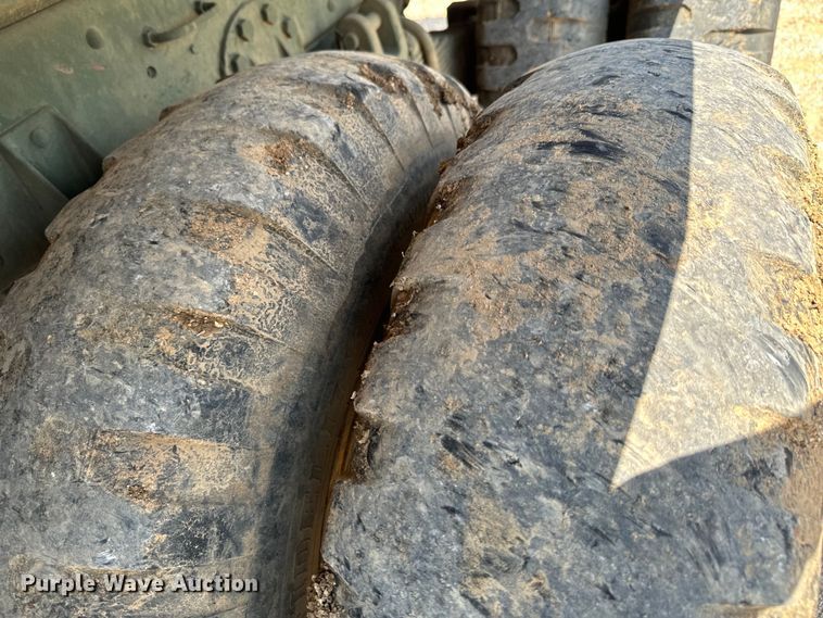 image for item DX0919 1983 AM General M817 dump truck