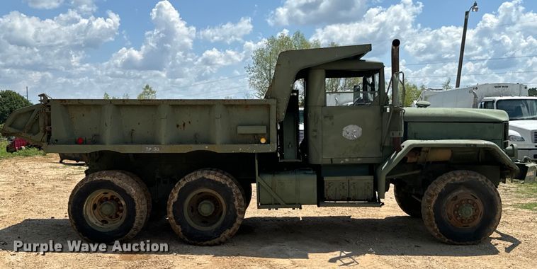 image for item DX0920 1994 AM General M817 dump truck